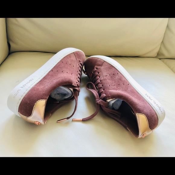 Brand new MK sneaker - Picture 3 of 5